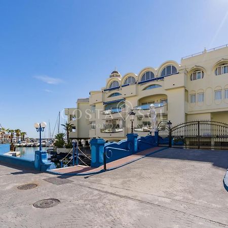 Puerto Marina-Benalmadena Luxury Apartment Dentro De La Isla Kültér fotó