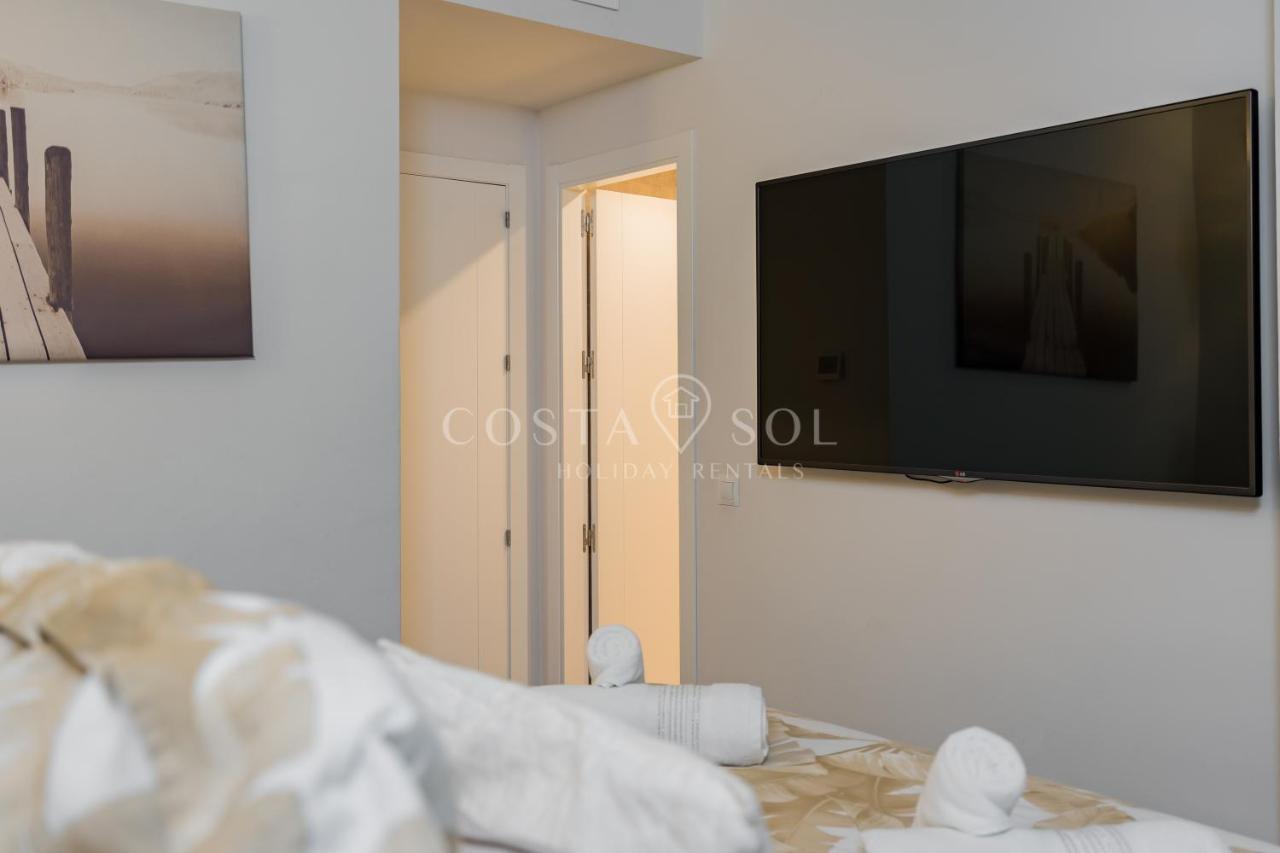 Puerto Marina-Benalmadena Luxury Apartment Dentro De La Isla Kültér fotó