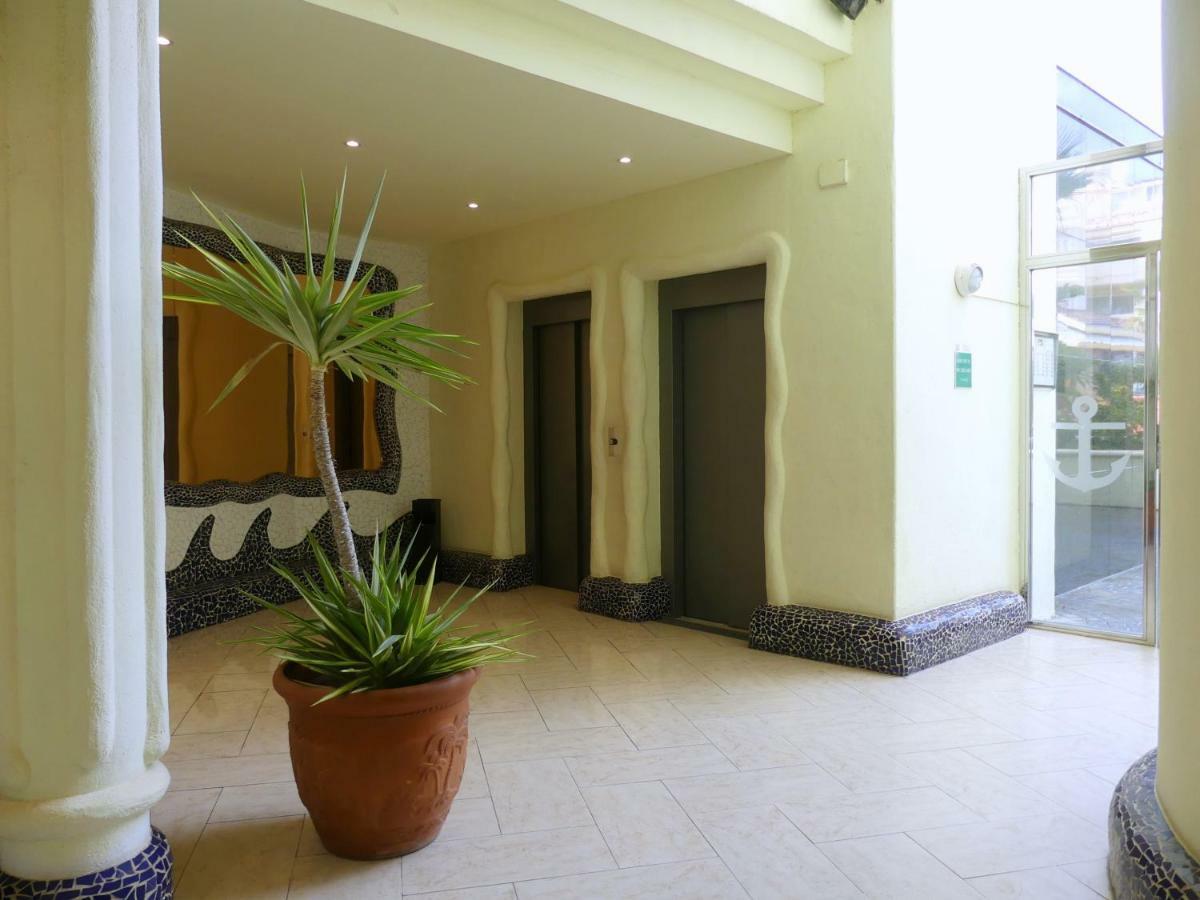 Puerto Marina-Benalmadena Luxury Apartment Dentro De La Isla Kültér fotó